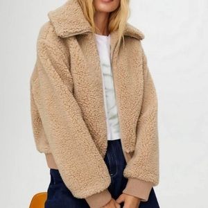 Ariztia Wilfred cropped sherpa jacket